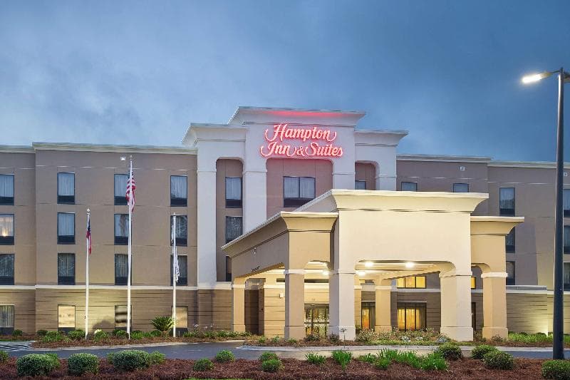 Hampton Inn & Suites Savannah-Airport 5