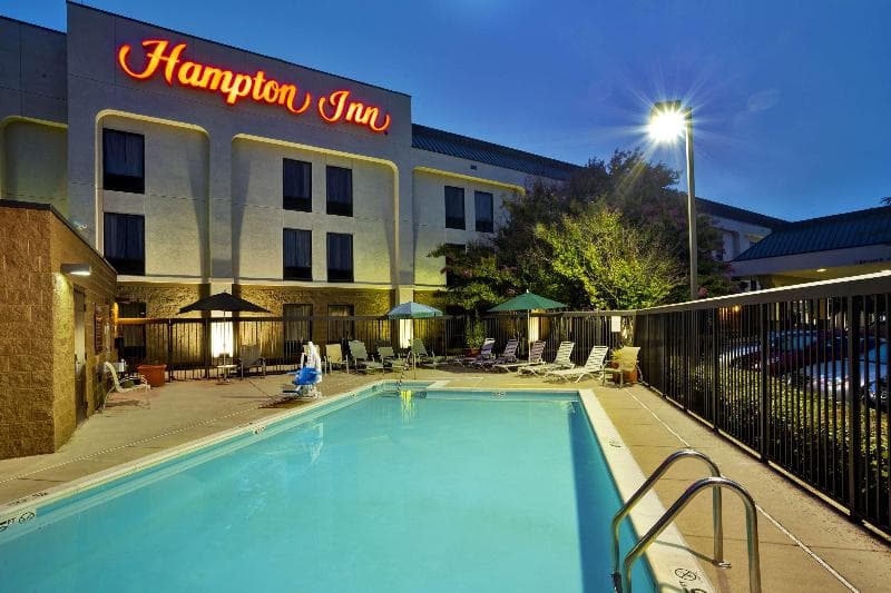 Hampton Inn Bowie 3