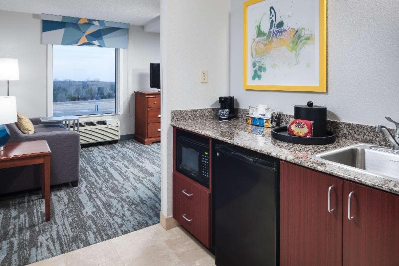 Hampton Inn & Suites Jackson 5