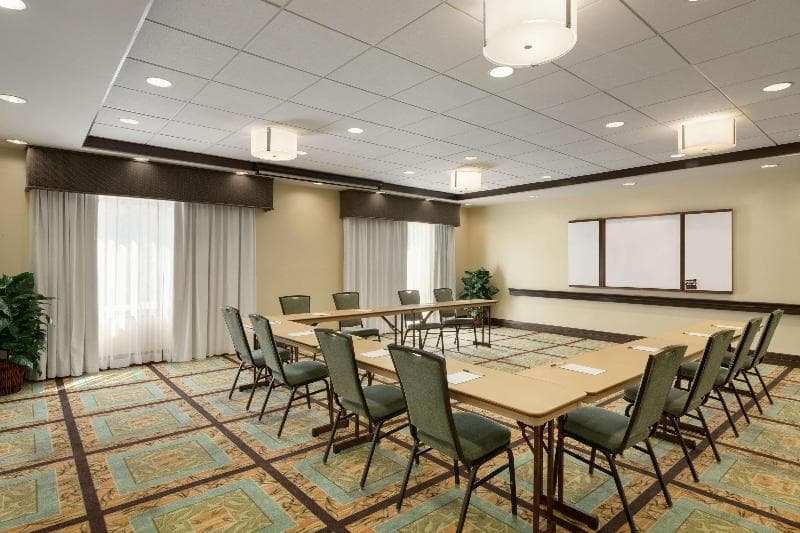 Hampton Inn & Suites Thousand Oaks, CA photo 1