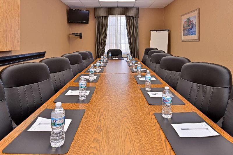 Hampton Inn Grand Island 3