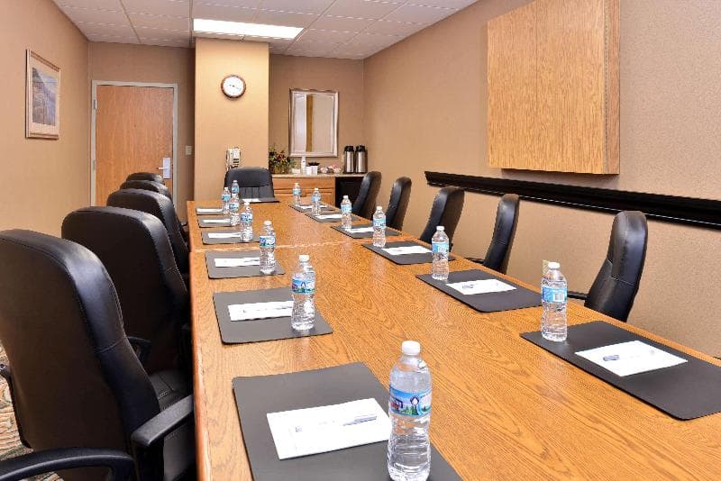 Hampton Inn Grand Island 5
