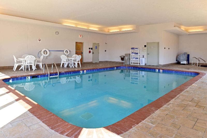 Hampton Inn Grand Island 2