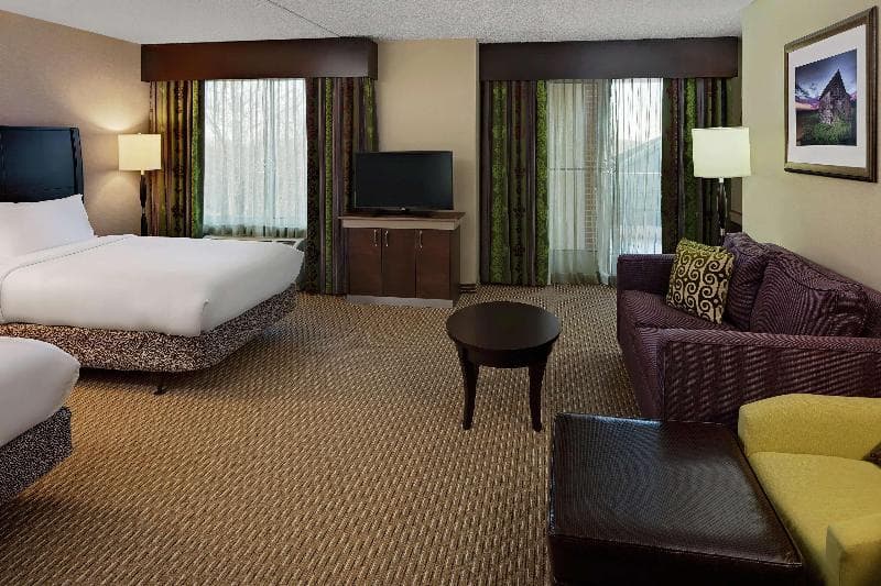 Hilton Garden Inn Hartford North/Bradley Int'l Airport 3