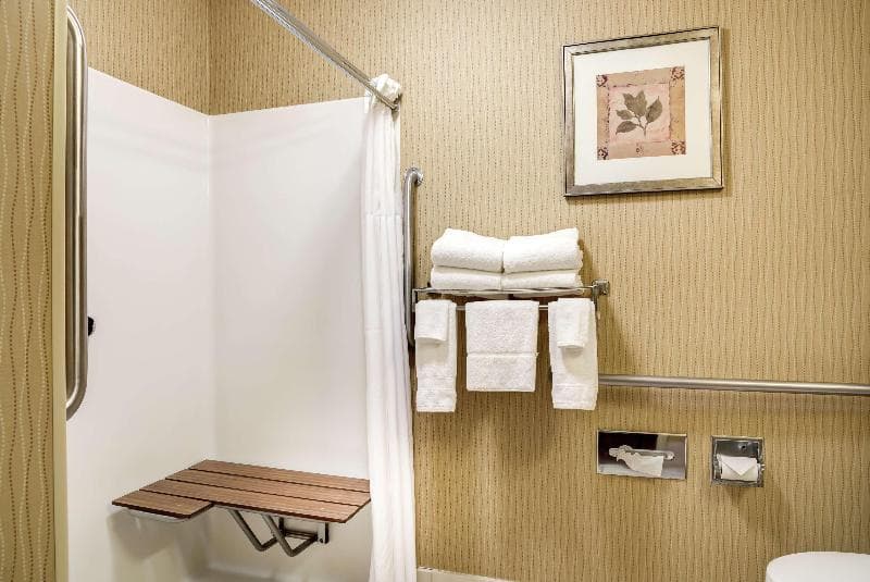 Hampton Inn St. Joseph 2