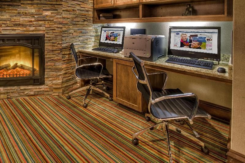 Hampton Inn Marion 5