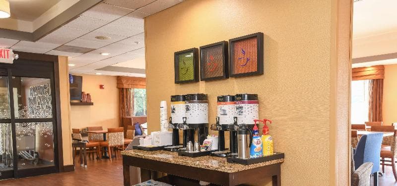 Hampton Inn Dry Ridge 3