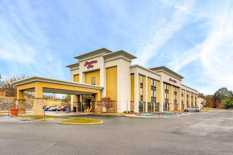 Hampton Inn Johnson City 4