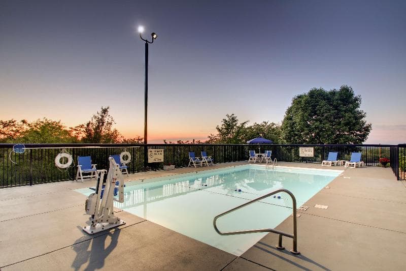 Hampton Inn Rolla 4