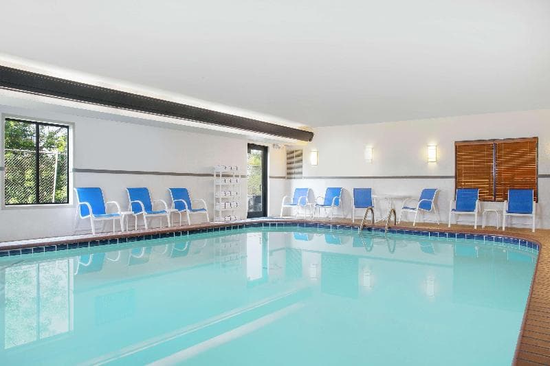 Hampton Inn Merrillville 2