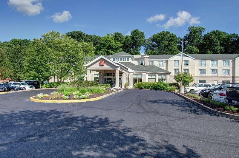 Hilton Garden Inn Norwalk 2