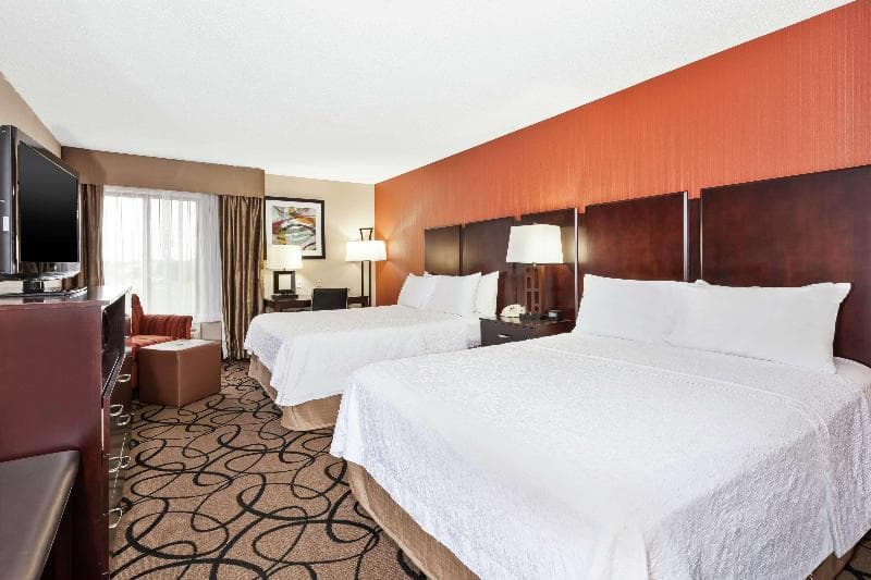 Hampton Inn Monroe 5