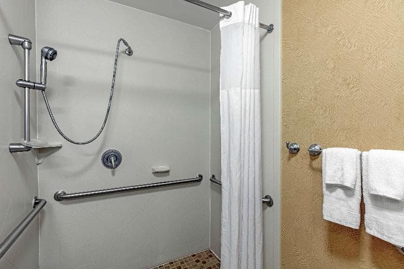Hampton Inn Starkville 2