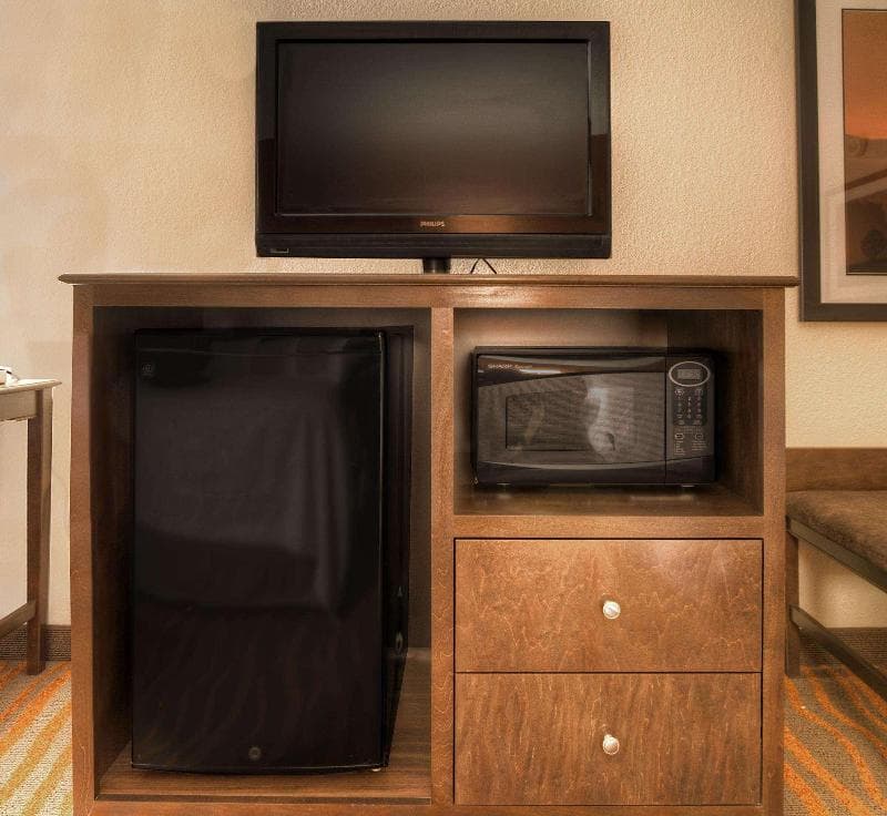 Hampton Inn Russellville 5