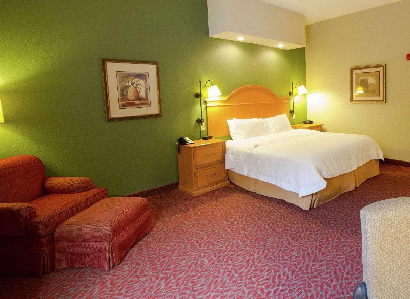 Hampton Inn Norfolk 4