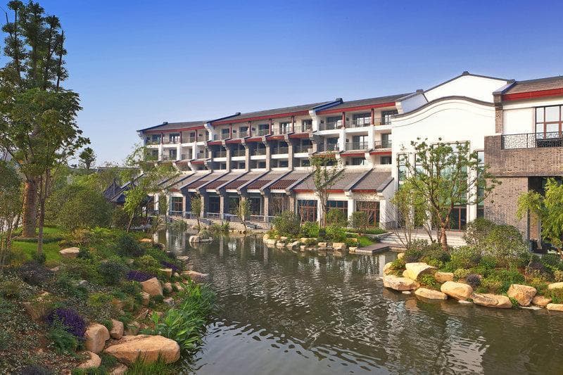 Sheraton Grand Hangzhou Wetland Park Resort 5