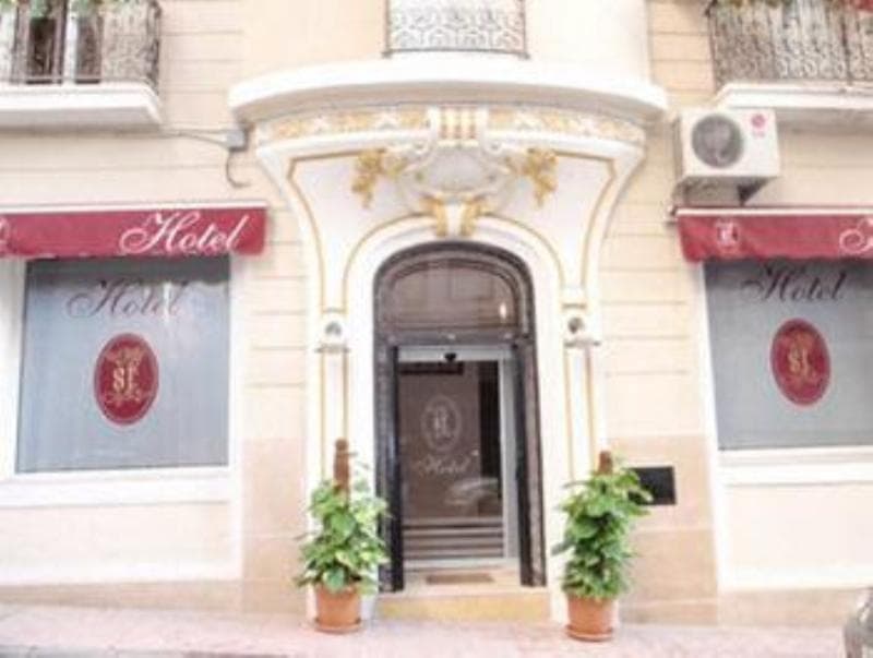 ST Hotel main