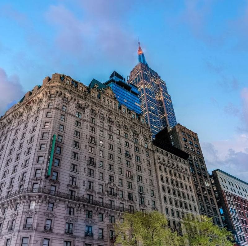 Martinique New York on Broadway, Curio Collection by Hilton 5