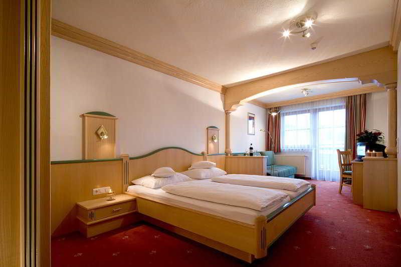 Hotel Obermair 3