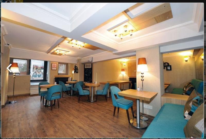 Collage Pera Hotel 4