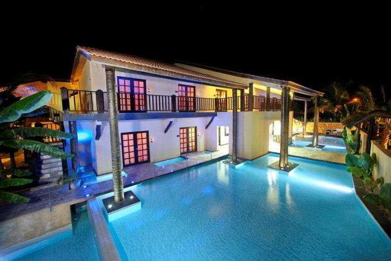 The Rhino Resort Hotel & Spa main