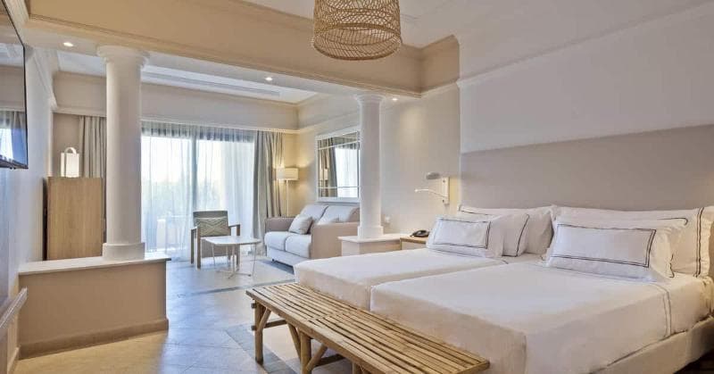 Melia Villaitana photo 1