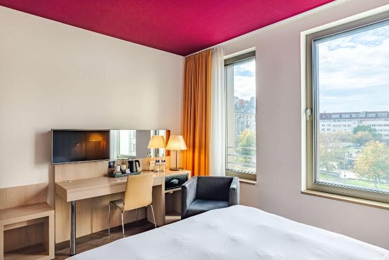 Park Inn by Radisson Stuttgart 2
