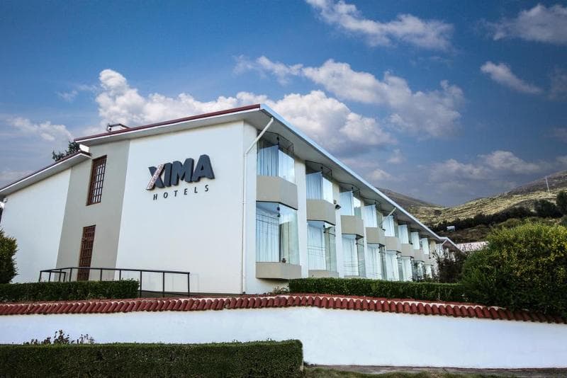 Lake Titicaca Hotel main