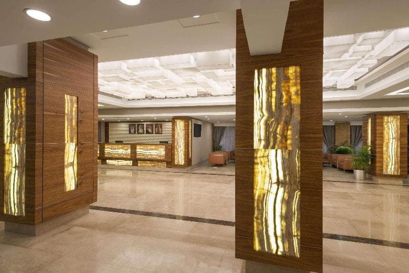Ramada by Wyndham Bahrain 3