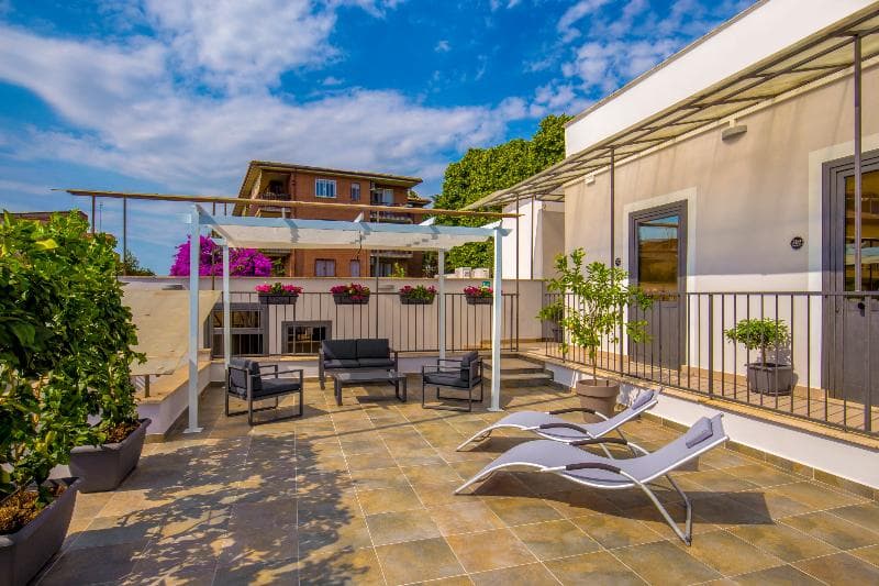 Urban Garden Hotel 2