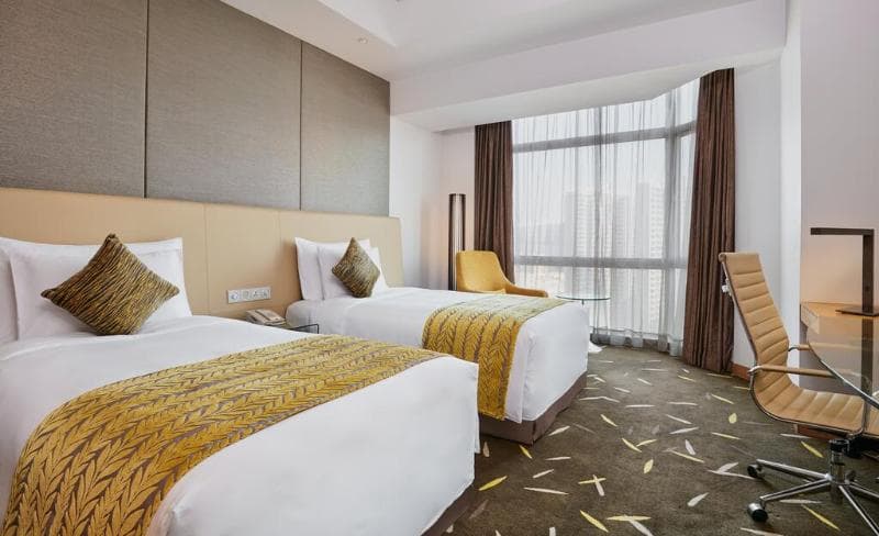 Crowne Plaza Zhongshan Wing On City 5