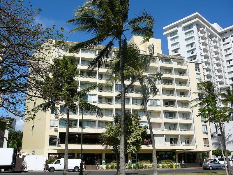 Castle Waikiki Grand Hotel photo 1