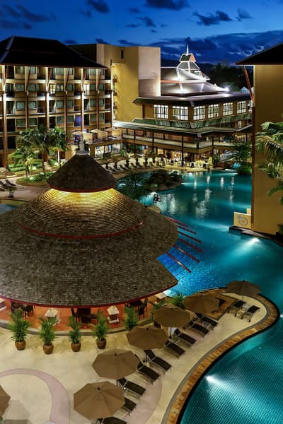 Novotel Phuket Vintage Park Resort 4