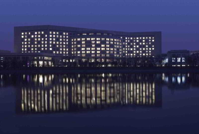 Renaissance Tianjin Lakeview 3