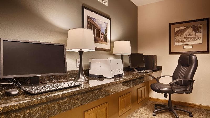 Best Western University Inn photo 1