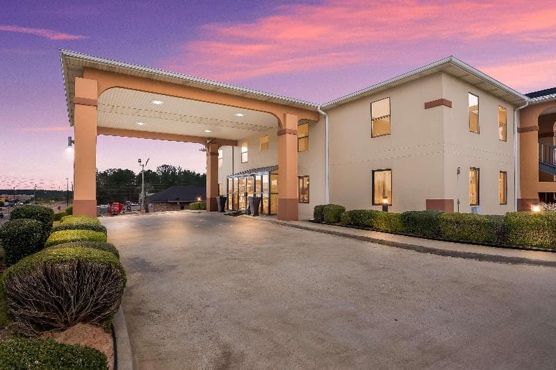 Best Western Greenville Inn 4