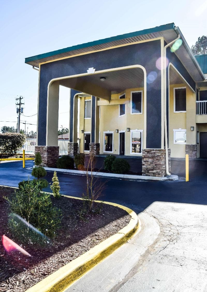 Best Western Fairwinds Inn 4
