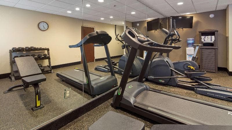 Best Western Plus Oak Mountain Inn 2