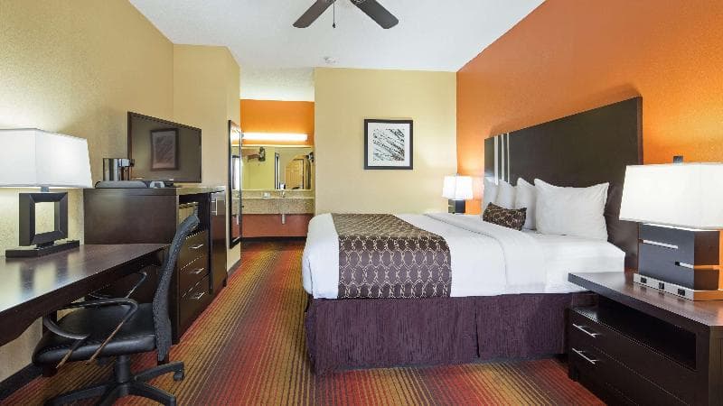 Best Western Inn 4
