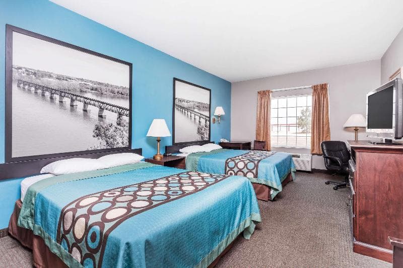 Super 8 by Wyndham Rainsville 4