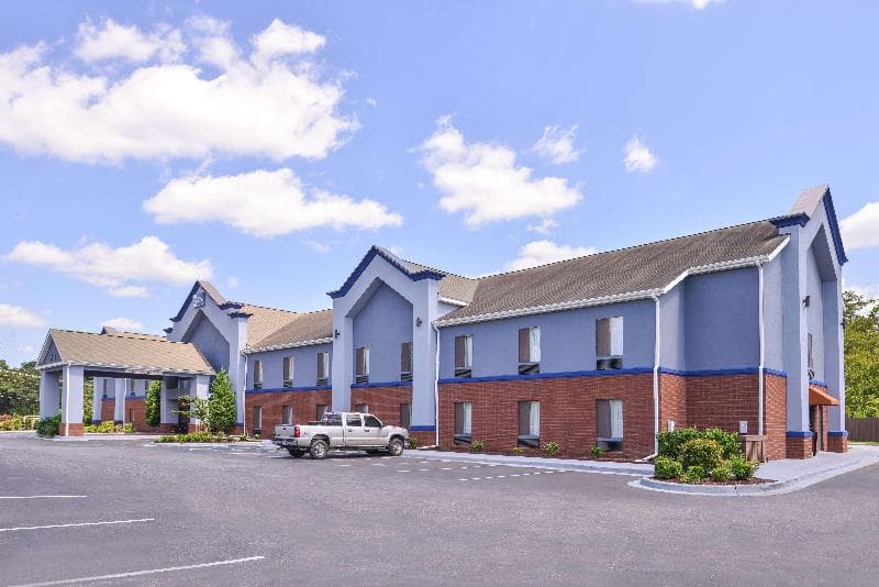 Best Western Troy Inn 4