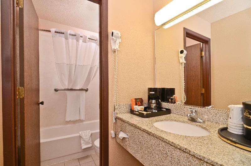 Best Western Bidarka Inn photo 1