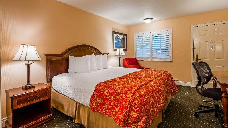 Best Western Country Lane Inn 3