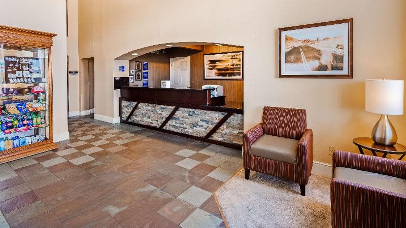 Best Western Plus King's Inn & Suites 5