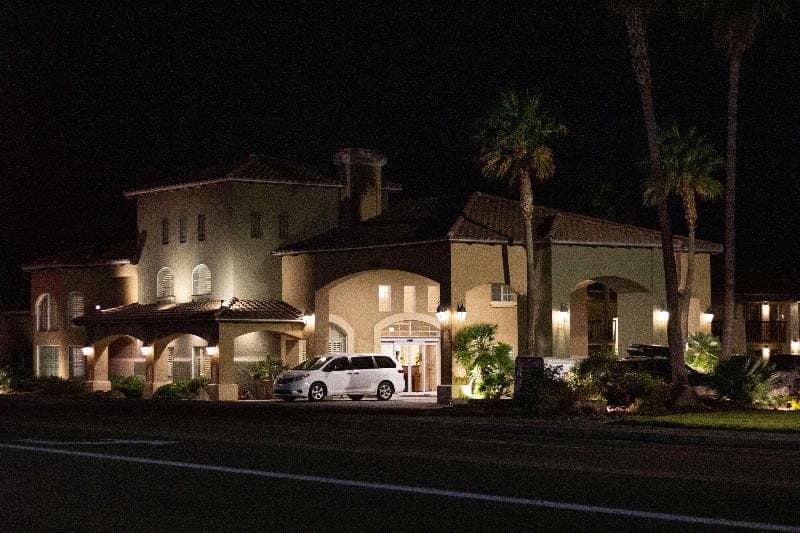 Best Western Plus A Wayfarer's Inn & Suites 5