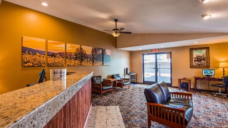 Best Western Sunrise Inn 4