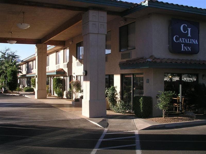 Catalina Inn 2