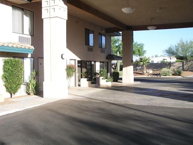 Catalina Inn 3