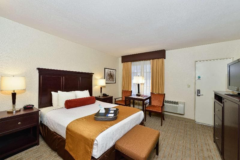 Best Western Frontier Motel 4
