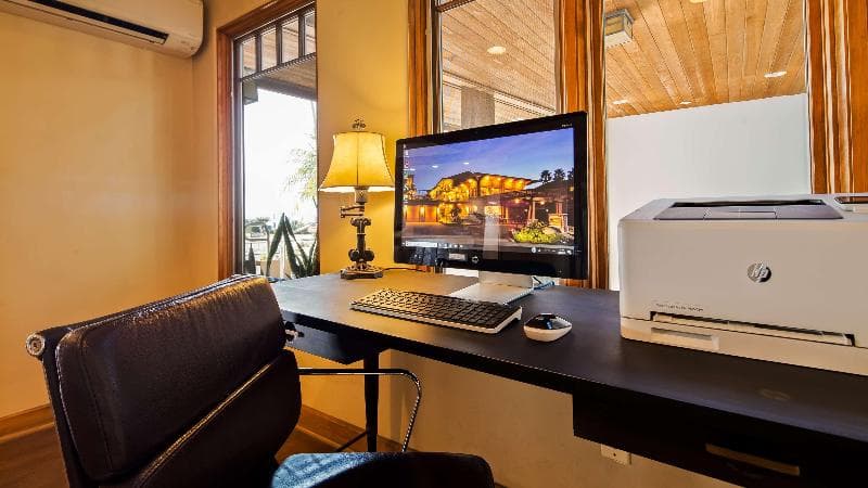 Best Western Plus Beach View Lodge photo 1